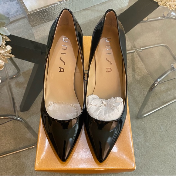 🆕✨ Yema by Unisa Vegan Black Patent Leather Classic Pointy Toe Pumps 3¼" Heel - Picture 6 of 9
